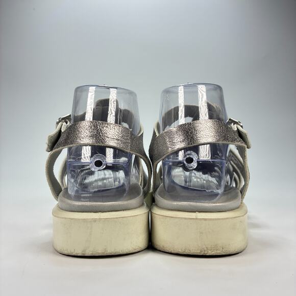 ECCO Flowt LX Silver Leather Sandals Comfort Walking Women’s Size US 6.5 EU 37 - Picture 5 of 9